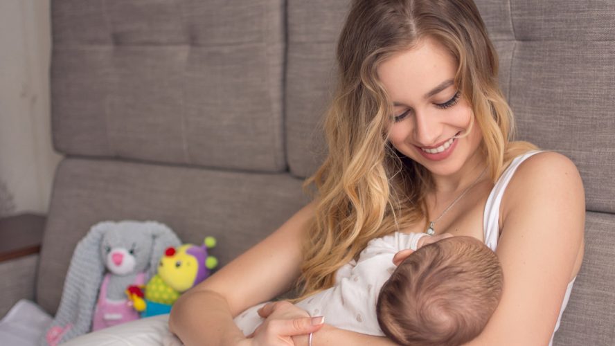 breast feeding new born